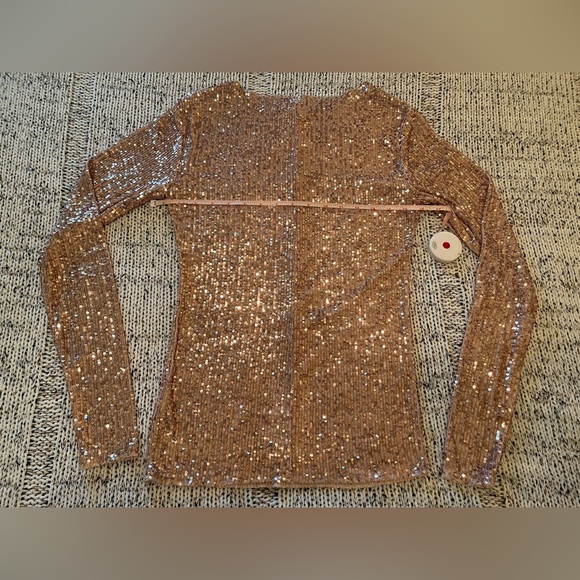 Free People Intimately Long Sleeve Sequin Gold Rush Top Rose Gold Size S NWT - Picture 5 of 9